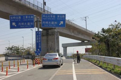 =�����������(c��)�ޏ�(f��)����